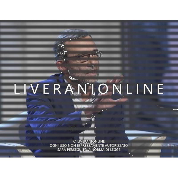 Trasmissione TV \' Porta a Porta \' - Roma - 04.05.2016 - Studi RAI Teulada - nella foto: Roberto Giachetti / Ph. Corradetti - Ag. Aldo Liverani Sas/ AGENZIA ALDO LIVERANI SAS