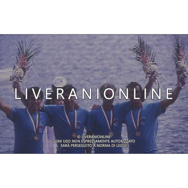 SEUL 1988 OLIMPIADI NELLA FOTO POLI PIETRO -FARINA GIANLUCA- TIZZANO DAVIDE-AGOSTINO ABBAGNALE VINCONO LA MEDAGLIA D\'ORO AG ALDO LIVERANI SAS