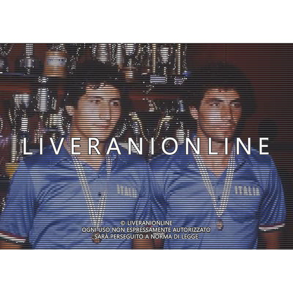 RETROSPETTIVA CARMINE E GIUSEPPE ABBAGNALE CANOA NELLA FOTO CARMINE E GIUSEPPE ABBAGNALE AG ALDO LIVERANI