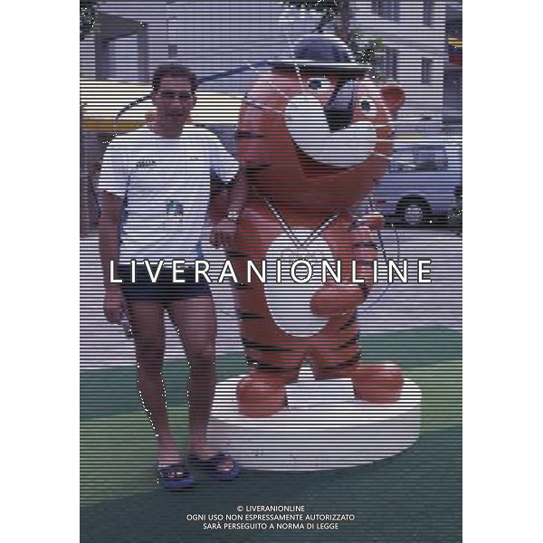 RETROSPETTIVA GIUSEPPE ABBAGNALE CANOA NELLA FOTO GIUSEPPE ABBAGNALE AG ALDO LIVERANI SAS