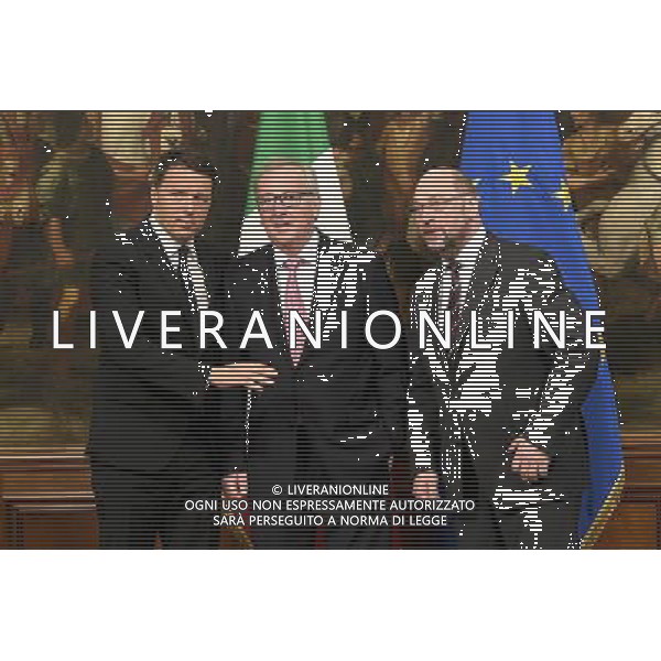 Il Presidente del Consiglio dei Ministri Matteo Renzi riceve il presidente della Commissione europea Jean-Claude Juncker e il presidente del Parlamento europeo Martin Schulz - Roma - 05.05.2016 - Palazzo Chigi - nella foto: Matteo Renzi con Jean-Claude Juncker e Martin Schulz / Ph. Corradetti - Ag. Aldo Liverani Sas/ AGENZIA ALDO LIVERANI SAS