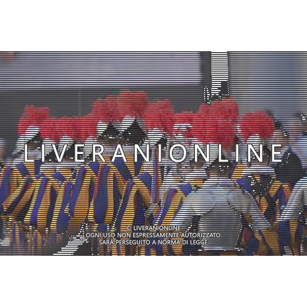 Giuramento Guardie Svizzere - Citta\' del Vaticano 06.05.2016 - nella foto: L\'ingresso ddel Guardie Svizzere in piazza /Ph. Corradetti - Ag. Aldo Liverani Sas/ AGENZIA ALDO LIVERANI SAS