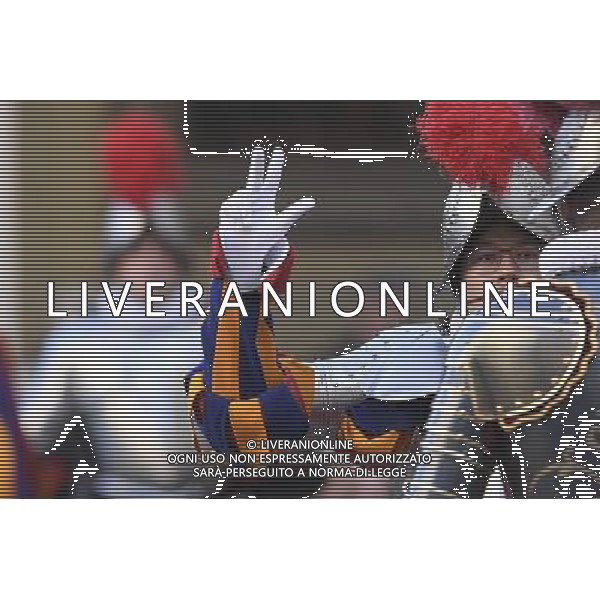 Giuramento Guardie Svizzere - Citta\' del Vaticano 06.05.2016 - nella foto: Il giuramento di una Guardia Svizzera /Ph. Corradetti - Ag. Aldo Liverani Sas/ AGENZIA ALDO LIVERANI SAS