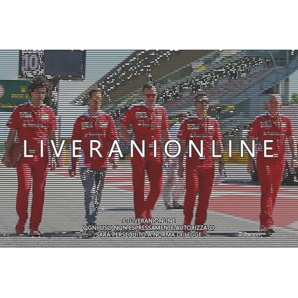 Sebastian Vettel (GER) Ferrari walks the circuit with the team. 12.05.2016. Formula 1 World Championship, Rd 5, Spanish Grand Prix, Barcelona, Spain, Preparation Day. - www.xpbimages.com, EMail: requests@xpbimages.com - copy of publication required for printed pictures. Every used picture is fee-liable. © Copyright: Batchelor / XPB Images /Agenzia Aldo Liverani s.a.s./ONLY ITALY-EDITORIAL USE ONLY