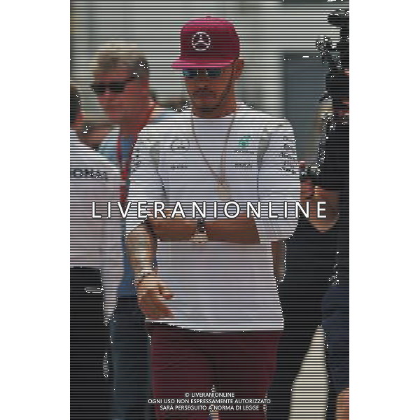 Lewis Hamilton (GBR) Mercedes AMG F1. 12.05.2016. Formula 1 World Championship, Rd 5, Spanish Grand Prix, Barcelona, Spain, Preparation Day. - www.xpbimages.com, EMail: requests@xpbimages.com - copy of publication required for printed pictures. Every used picture is fee-liable. © Copyright: Photo4 / XPB Images /Agenzia Aldo Liverani s.a.s./ONLY ITALY-EDITORIAL USE ONLY