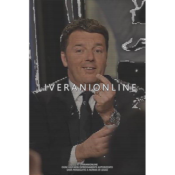 Matteo Renzi ospite della trasmissione TV \' Porta a Porta \' Roma - 12.05.2016 - Studi RAI Teulada - nella foto: Matteo Renzi / Ph. Corradetti - AGENZIA ALDO LIVERANI SAS