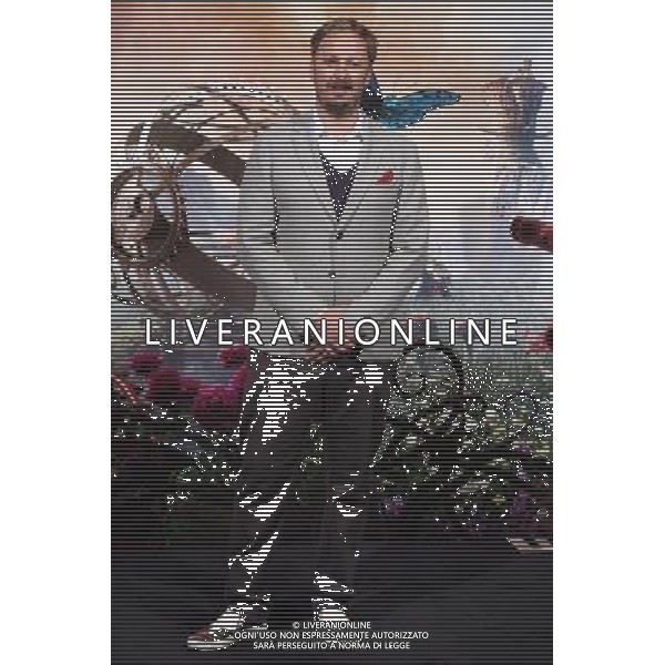 James Bobin beim Photocall zum Kinofilm \'Alicia a través del espejo / Alice Through the Looking Glass / Alice im Wunderland: Hinter den Spiegeln\' im Hotel AC Santo Mauro. Madrid, 12.05.2016 FOT. FUTURE IMAGE/NEWSPIX.PL SPAIN, POLAND, UK AND GERMANY OUT !! --- Newspix.pl AG ALDO LIVERANI SAS ONLY ITALY *** Local Caption *** www.newspix.pl mail us: info@newspix.pl call us: 0048 022 23 22 222 --- Polish Picture Agency by Ringier Axel Springer Poland
