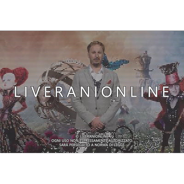 James Bobin beim Photocall zum Kinofilm \'Alicia a través del espejo / Alice Through the Looking Glass / Alice im Wunderland: Hinter den Spiegeln\' im Hotel AC Santo Mauro. Madrid, 12.05.2016 FOT. FUTURE IMAGE/NEWSPIX.PL SPAIN, POLAND, UK AND GERMANY OUT !! --- Newspix.pl AG ALDO LIVERANI SAS ONLY ITALY *** Local Caption *** www.newspix.pl mail us: info@newspix.pl call us: 0048 022 23 22 222 --- Polish Picture Agency by Ringier Axel Springer Poland