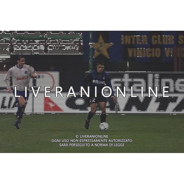 07-12-2000 INTER HERTA BERLINO COPPA UEFA NELLA FOTO IVAN CORDOBA AG ALDO LIVERANI SAS