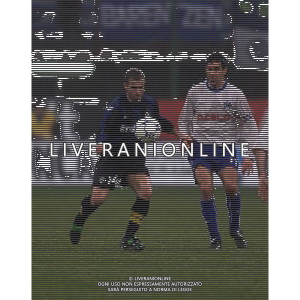07-12-2000 INTER HERTA BERLINO COPPA UEFA NELLA FOTO LUIGI DI BIAGIO AG ALDO LIVERANI SAS