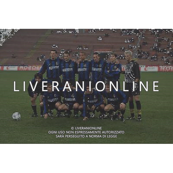 07-12-2000 INTER HERTA BERLINO COPPA UEFA NELLA FOTO FORMAZIONE INTER-LAURENT BLANC-CHRISTIAN VIERI-MATTEO FERRARI-BRUNO CIRILLO-JAVIER ZANETTI- SEBASTIAN FREY SED ALVARO RECOBA-VLADIMIR JUGOVIC-LUIGI DI BIAGIO-IVAN CORDOBA-FRANCISCO FARINOS. AG ALDO LIVERANI SAS