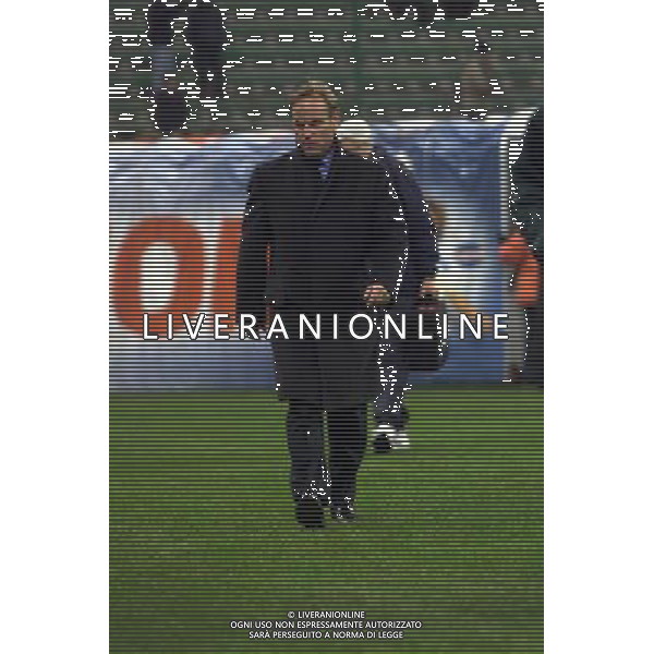 07-12-2000 INTER HERTA BERLINO COPPA UEFAâ€¨NELLA FOTO ROEBER JURGEN ALLENATORE HERTA BERLINOâ€¨AG ALDO LIVERANI SAS