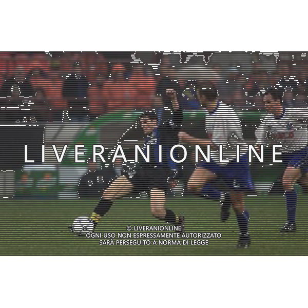 07-12-2000 INTER HERTA BERLINO COPPA UEFA NELLA FOTO JAVIER ZANETTI AG ALDO LIVERANI SAS