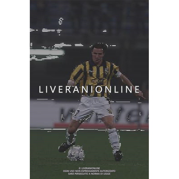 26 OTTOBRE 2000 SECONDO TURNO ANDATA INTER VITESSE COPPA UEFA NELLA FOTO MARK VAN HINTUM AG ALDO LIVERANI SAS