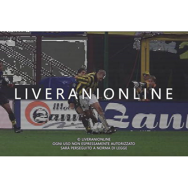 26 OTTOBRE 2000 SECONDO TURNO ANDATA INTER VITESSE COPPA UEFA NELLA FOTO BOB PEETERS AG ALDO LIVERANI SAS