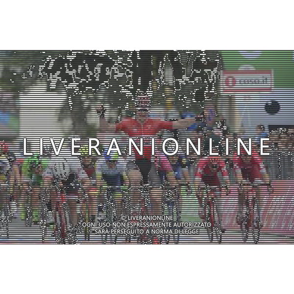 13-05-2016 Giro D\'italia; Tappa 07 Sulmona - Foligno; 2016, Lotto Soudal; 2016, Trek Factory Racing; Greipel, Andre; Nizzolo, Giacomo; Foligno; FOTO STEFANO SIROTTI-AG ALDO LIVERANI SAS
