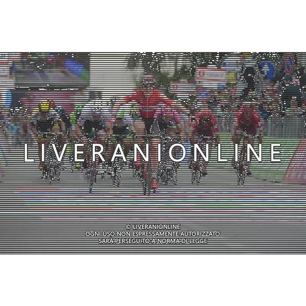 13-05-2016 Giro D\'italia; Tappa 07 Sulmona - Foligno; 2016, Lotto Soudal; 2016, Trek Factory Racing; 2016, Lampre - Merida; Greipel, Andre; Nizzolo, Giacomo; Modolo, Sacha; Foligno; Â© SIROTTI / AGENZIA ALDO LIVERANI SAS 