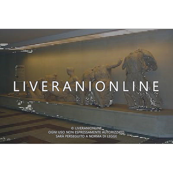 GRECIA 2001- ATENE NELLA FOTO METROPOLITANA DI ATENE AG ALDO LIVERANI SAS