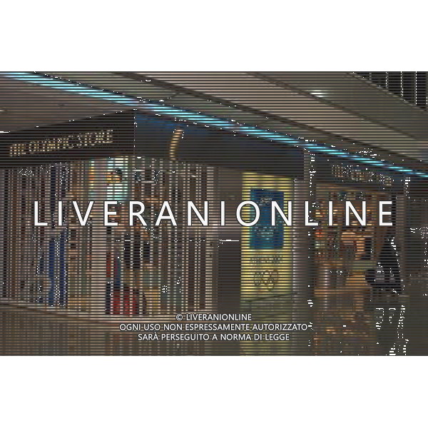 GRECIA 2001- ATENE NELLA FOTO OLYMPIC STORE AG ALDO LIVERANI SAS