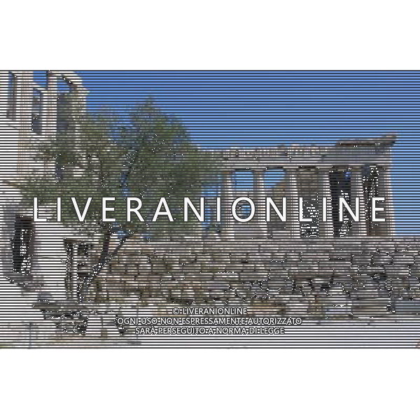 GRECIA 2001- ATENE NELLA FOTO PARTHENON AG ALDO LIVERANI SAS