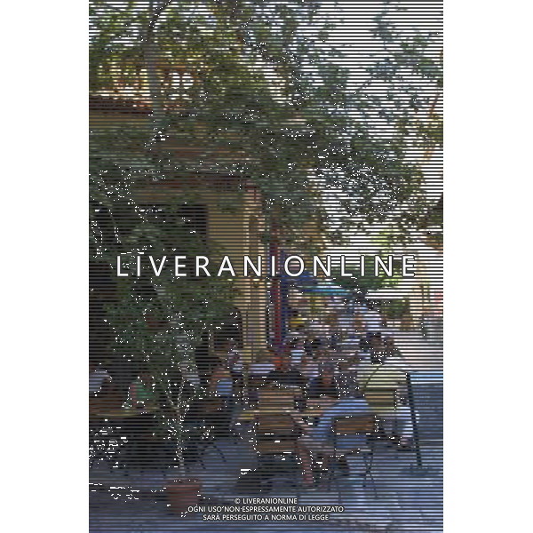 GRECIA 2001- ATENE NELLA FOTO TAVERNE BAR DI ATENE AG ALDO LIVERANI SAS