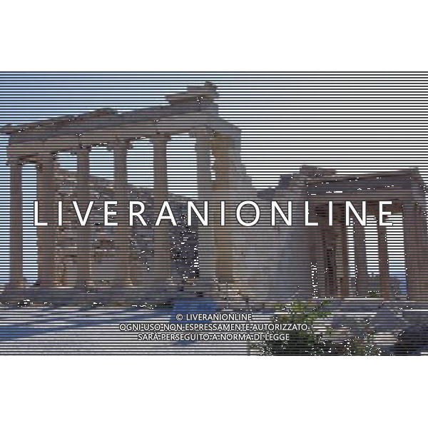 GRECIA 2001- ATENE NELLA FOTO TEMPLE ATHENA AG ALDO LIVERANI SAS