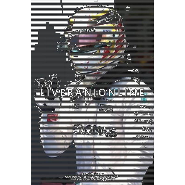 Pole for Lewis Hamilton (GBR) Mercedes Petronas AMG F1. 14.05.2016. Formula 1 World Championship, Rd 5, Spanish Grand Prix, Barcelona, Spain, Qualifying Day. AG ALDO LIVERANI SAS ONLY ITALY