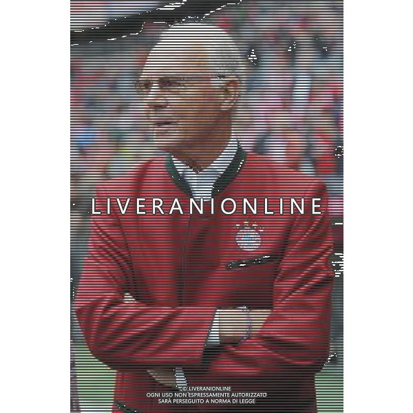 firo Fu§ball, Fussball, 14.05.2016 1. Bundesliga, 1. BL Saison 2015/2016 FCB FC Bayern MŸnchen Muenchen - Hannover 96 3:1 FCB EhrenprŠsident Ehrenpraesident TV-Experte Sky-Experte Franz Beckenbauer, halbe figur, halber Kšrper $worldrights Es gelten unsere AGB, einsehbar auf www.firosportphoto.de copyright by firo sportphoto: Coesfelder Str.207 48249 DŸlmen www.firosportphoto.de mail@firosportphoto.de (V o l k s b a n k B o c h u m - W i t t e n ) IBAN DE68 4306 0129 0341 1171 00 Tel:Ê 02594 - 9916004 Fax:Ê02594 - 9916005 AG ALDO LIVERANI SAS ONLY ITALY