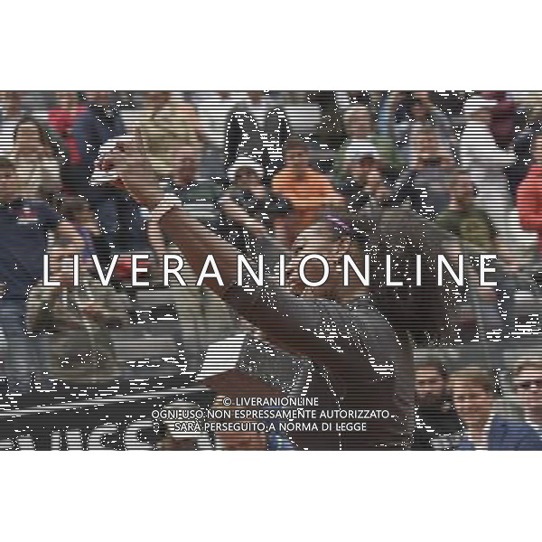 Internazionali BNL d\'Italia 2016 Roma - 15.05.2016 - Foro Italico - nella foto: Serena Williams si fa un selfie con la coppa del torneo /Ph. Corradetti - AGENZIA ALDO LIVERANI SAS