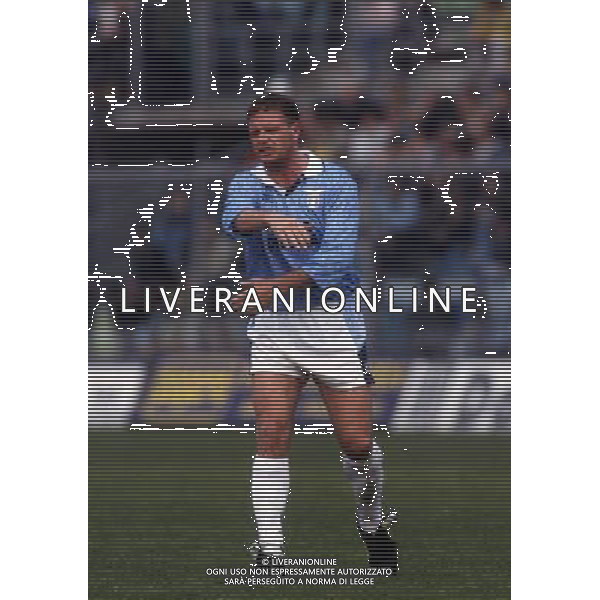 RETROSPETTIVA PAUL GASCOIGNE CALCIATORE NELLA FOTO PAUL GASCOIGNE CON LA MAGLIA DELLA LAZIO AG ALDO LIVERANI SAS