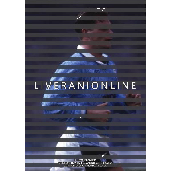 RETROSPETTIVA PAUL GASCOIGNE CALCIATORE NELLA FOTO PAUL GASCOIGNE CON LA MAGLIA DELLA LAZIO AG ALDO LIVERANI SAS