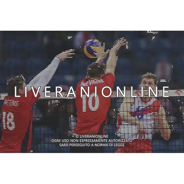 KRAKOW , TAURON ARENA 17.05.2016 SPORT SIATKOWKA REPREZENTACJA KADRA XIV MEMORIAL HUBERTA JERZEGO WAGNERA BELGIA - SERBIA NZ SEPPE BAETENS ( BELGIUM ) SIMON VAN DE VOORDE ( BELGIUM ) DRAZEN LUBURIC ( SERBIA ) FOT MICHAL NOWAK / NEWSPIX.PL KRAKOW , TAURON ARENA 17.05.2016 VOLLEYBALL NATIONAL TEAMS COMPETITION XIV WAGNER\'S MEMORIAL BELGIUM - SERBIA MICHAL NOWAK / NEWSPIX.PL --- Newspix.pl *** Local Caption *** www.newspix.pl mail us: info@newspix.pl call us: 0048 022 23 22 222 --- Polish Picture Agency by Ringier Axel Springer Poland