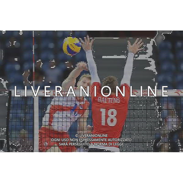 17.05.2016 KRAKOW TAURON ARENA UL. LEMA 7 ( POLAND ) SIATKOWKA MEZCZYZN ( MEN\'S VOLLEYBALL ) XIV MEMORIAL HUBERTA JERZEGO WAGNERA MECZ BELGIA - SERBIA ( GAME BELGIUM - SERBIA ) NZ DRAZEN LUBURIC SEPPE BAETENS FOTO MICHAL STANCZYK / CYFRASPORT/NEWSPIX.PL --- Newspix.pl *** Local Caption *** www.newspix.pl mail us: info@newspix.pl call us: 0048 022 23 22 222 --- Polish Picture Agency by Ringier Axel Springer Poland