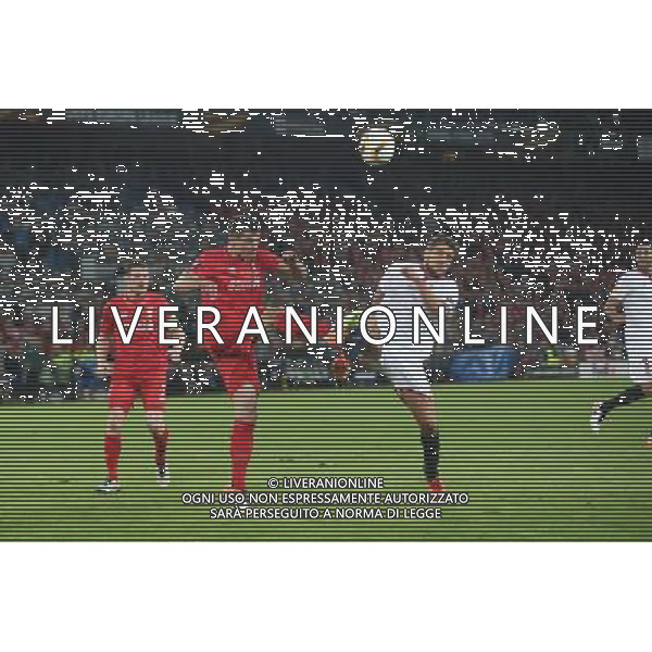 BAZYLEA 18.05.2016 MECZ FINAL LIGA EUROPY SEZON 2015/16 --- UEFA EUROPA LEAGUE FINAL MATCH IN BASEL: LIVERPOOL FC - SEVILLA FC JAMES MILNER COKE FOT. PIOTR KUCZA/NEWSPIX.PL --- Newspix.pl / AGENZIA ALDO LIVERANI SAS - ITALY ONLY EDITORIAL USE ONLY Liverpool - Siviglia Finale UEFA Europa League 2015/2016 Basilea - 18.05.2016