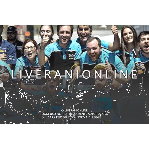 Andrea Migno (R) e Romano Fenati (L) festeggiano la qualifica al secondo e al primo posto per la gara di moto3 Â© PIAZZOLLA / AGENZIA ALDO LIVERANI SAS Motomondiale, Prove Qualifiche, Gran Premio d\'Italia TIM, Mugello 21/05/2016 