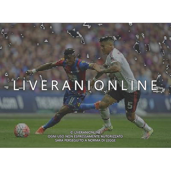 Crystal Palace\'s Wilfried Zaha holds off the challenge from Manchester United\'s Marcos Rojo Photographer Ashley Western/CameraSport Football - The Emirates FA Cup Final - Crystal Palace Manchester United - Saturday 21st May 2016 - Wembley - London © CameraSport - 43 Linden Ave. Countesthorpe. Leicester. England. LE8 5PG - Tel: +44 (0) 116 277 4147 - admin@camerasport.com - www.camerasport.com AG ALDO LIVERANI SAS ONLY ITALY