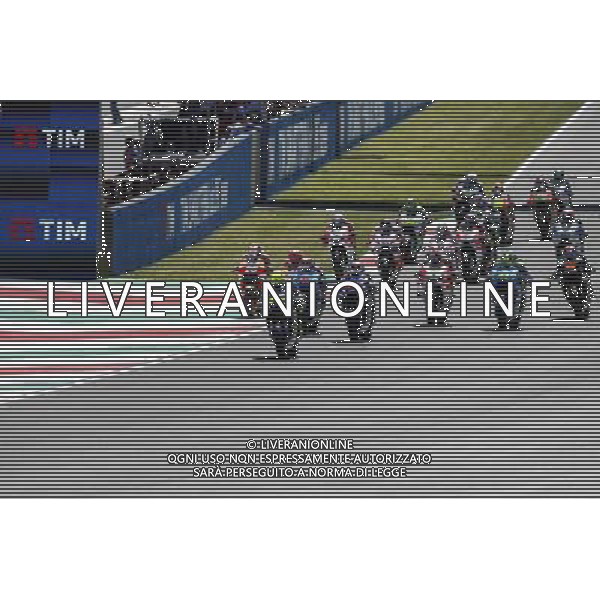 Motomondiale, Gran Premio d\'Italia TIM, 22/05/2016, Gara, nella foto: VALENTINO ROSSI, IN TESTA AL GRUPPO, ©CLAUDIO ZAMAGNI/AGENZIA ALDO LIVERANI S.A.S