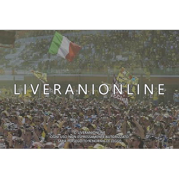 fans di Valentino Rossi durante l\'invasione di pista al Gran Premio d\'Italia tim. FOTO G- PIAZZOLLA-AG ALDO LIVERANI SAS
