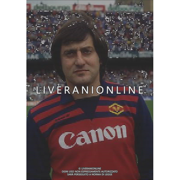 RETROSPETTIVA CLAUDIO GARELLA CALCIATORE NELLA FOTO CLAUDIO GARELLA CON LA MAGLIA DEL VERONA AG ALDO LIVERANI SAS