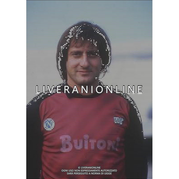 RETROSPETTIVA CLAUDIO GARELLA CALCIATORE NELLA FOTO CLAUDIO GARELLA CON LA MAGLIA DEL NAPOLI AG ALDO LIVERANI SAS