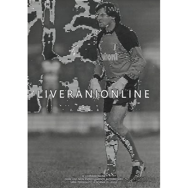 RETROSPETTIVA CLAUDIO GARELLA CALCIATORE NELLA FOTO CLAUDIO GARELLA CON LA MAGLIA DEL NAPOLI AG ALDO LIVERANI SAS