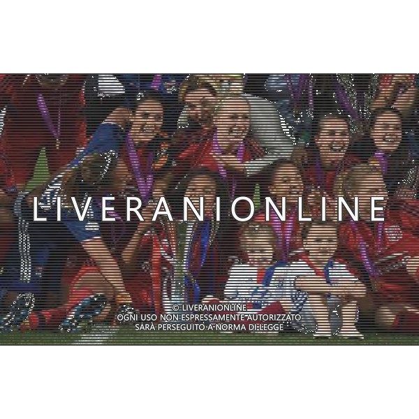UEFA Women\'s Champions League 2015/2016 Finale Reggio Emilia - 26.05.2016 Wolfsburg-Lione Nella Foto:la festa delle giocatrici del lione con la coppa /Ph.Vitez-Ag. Aldo Liverani