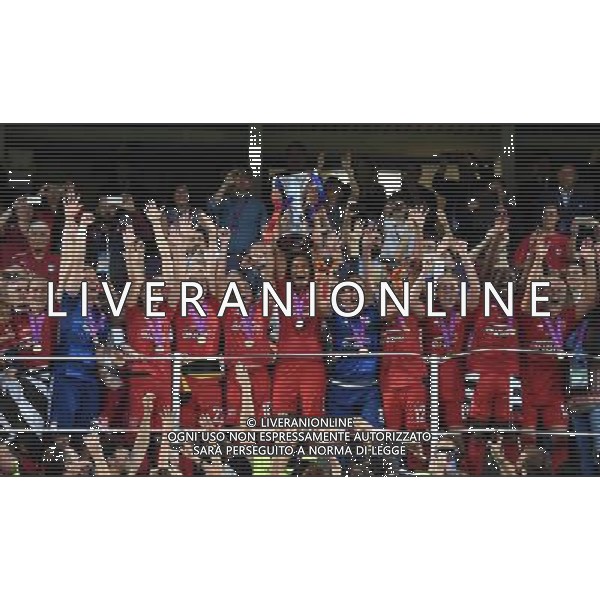 UEFA Women\'s Champions League 2015/2016 Finale Reggio Emilia - 26.05.2016 Wolfsburg-Lione Nella Foto:wendie renard alza la coppa /Ph.Vitez-Ag. Aldo Liverani