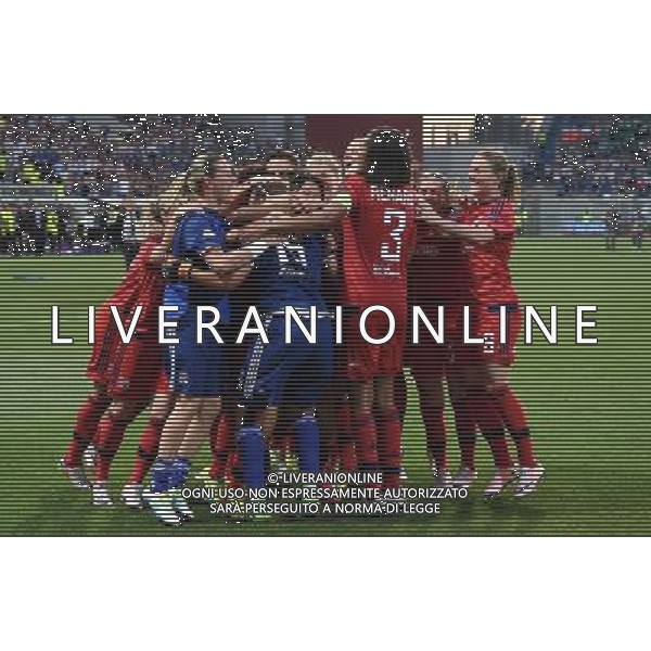 UEFA Women\'s Champions League 2015/2016 Finale Reggio Emilia - 26.05.2016 Wolfsburg-Lione Nella Foto:l\'esultanza delle ragazze del lione dopo l\'ultimo rigore /Ph.Vitez-Ag. Aldo Liverani
