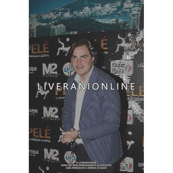 Milano ( MI ) 26/03/2016 Cinema The Space Odeon presentazione del film PelÃ¨ Nella foto: Pierluigi Pardo conduce il programma TV Tiki Taka PH Lauro Montagnini AG ALDO LIVERANI SAS
