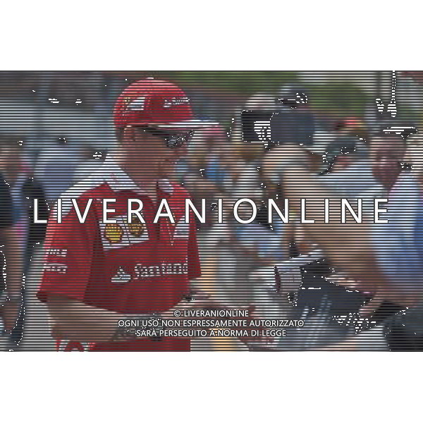 Kimi Raikkonen (FIN) Ferrari signs autographs for the fans. 27.05.2016. Formula 1 World Championship, Rd 6, Monaco Grand Prix, Monte Carlo, Monaco, Friday. AG ALDO LIVERANI SAS ONLY ITALY