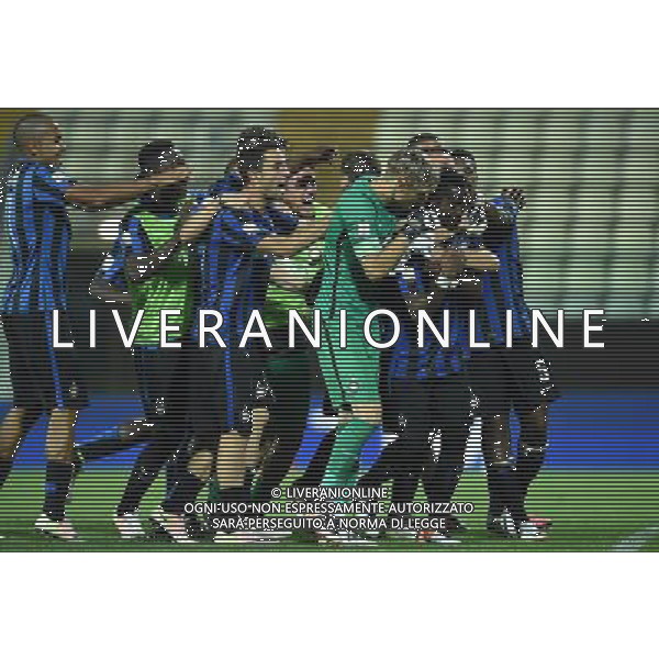 Campionato di Calcio Primavera TIM 2015/2016 \'Trofeo Giacinto Facchetti\' Quarti di Finale Modena - 27.05.2016 Inter-Palermo Nella Foto:bright gyamfi festeggiato dai compagni /Ph.Vitez-Ag. Aldo Liverani