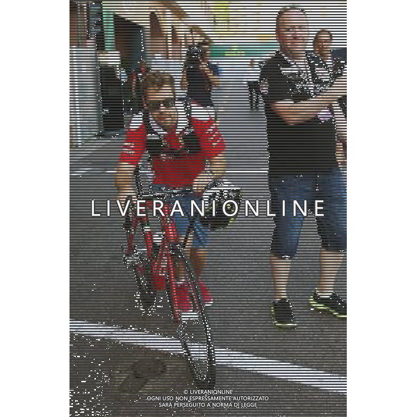Sebastian Vettel (GER) Ferrari on his Colnago bicycle. 28.05.2016. Formula 1 World Championship, Rd 6, Monaco Grand Prix, Monte Carlo, Monaco, AG ALDO LIVERANI SAS ONLY ITALY 