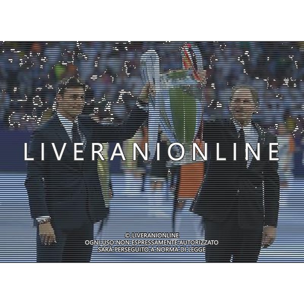 UEFA Champions League 2015/2016 Finale Milano - 28.05.2016 Real Madrid-Atletico Madrid Nella Foto:javier zanetti e franco baresi con il trofeo della coppa campioni /Ph.Vitez-Ag. Aldo Liverani