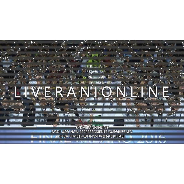 UEFA Champions League 2015/2016 Finale Milano - 28.05.2016 Real Madrid-Atletico Madrid Nella Foto:Premiazione Sergio Ramos alza la coppa /Ph.Vitez-Ag. Aldo Liverani